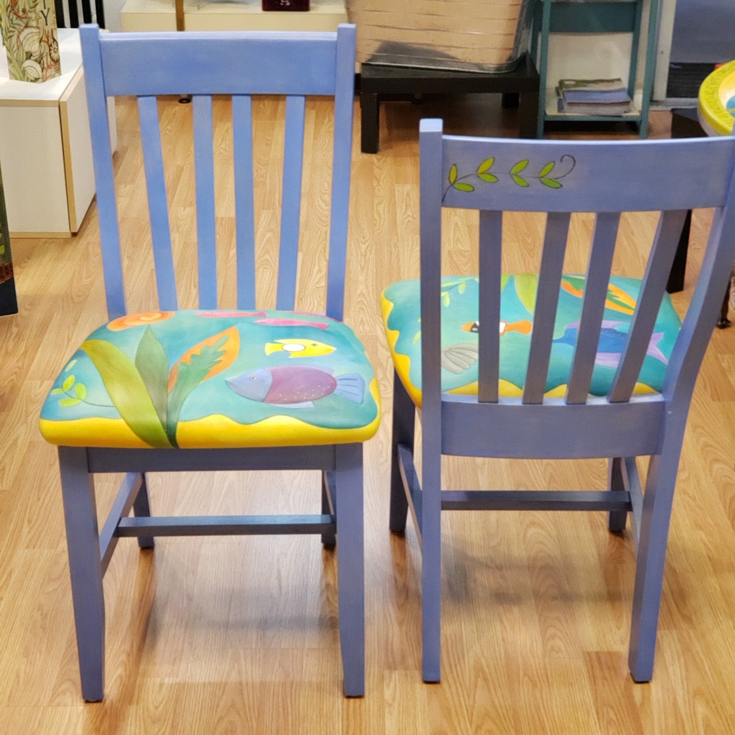 Table & Chairs-Tropical