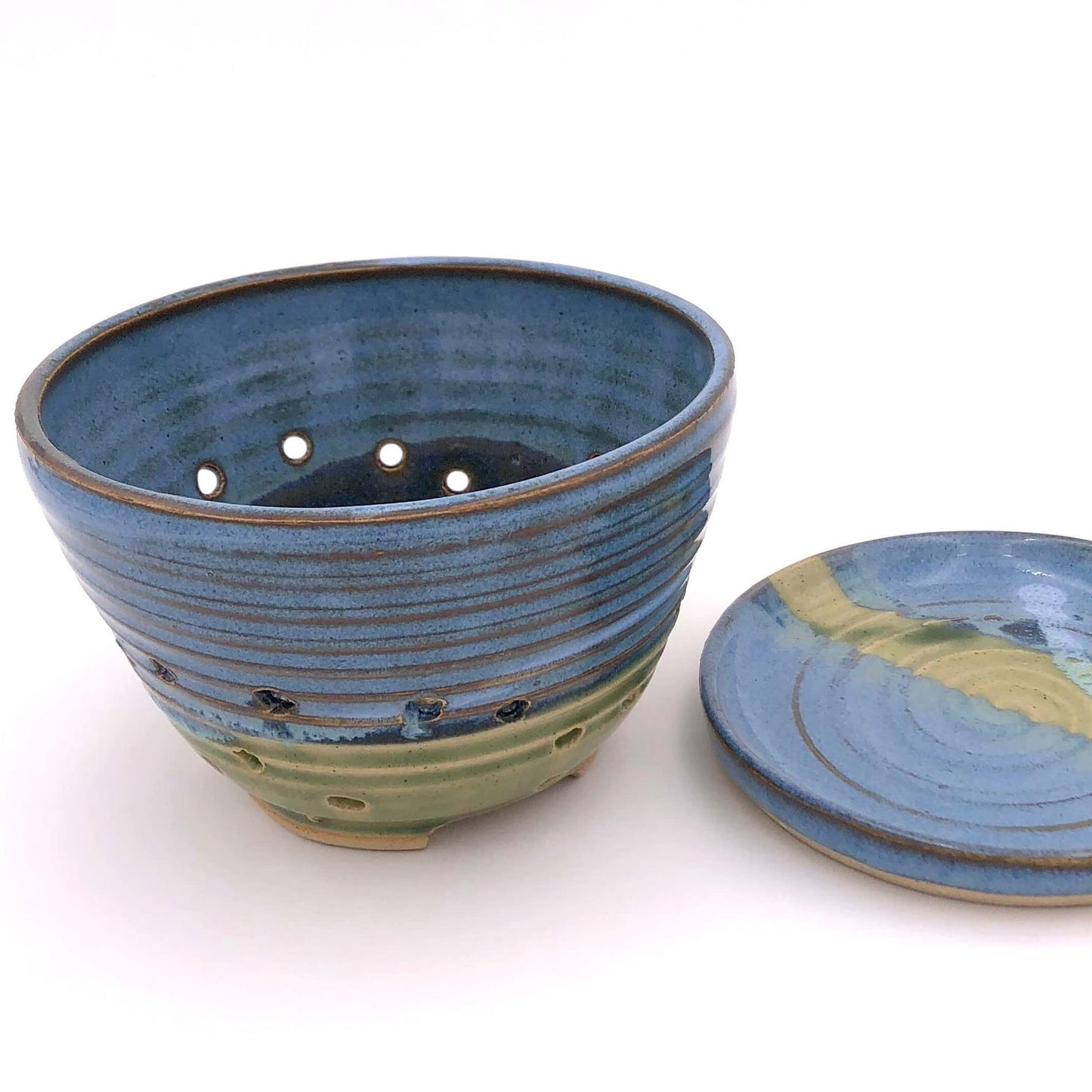 Berry Bowl with Colander