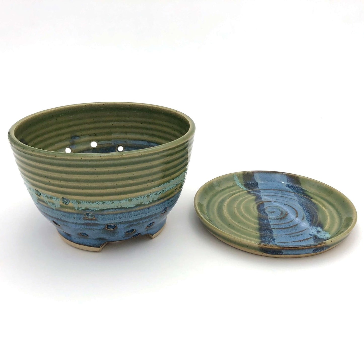 Berry Bowl with Colander