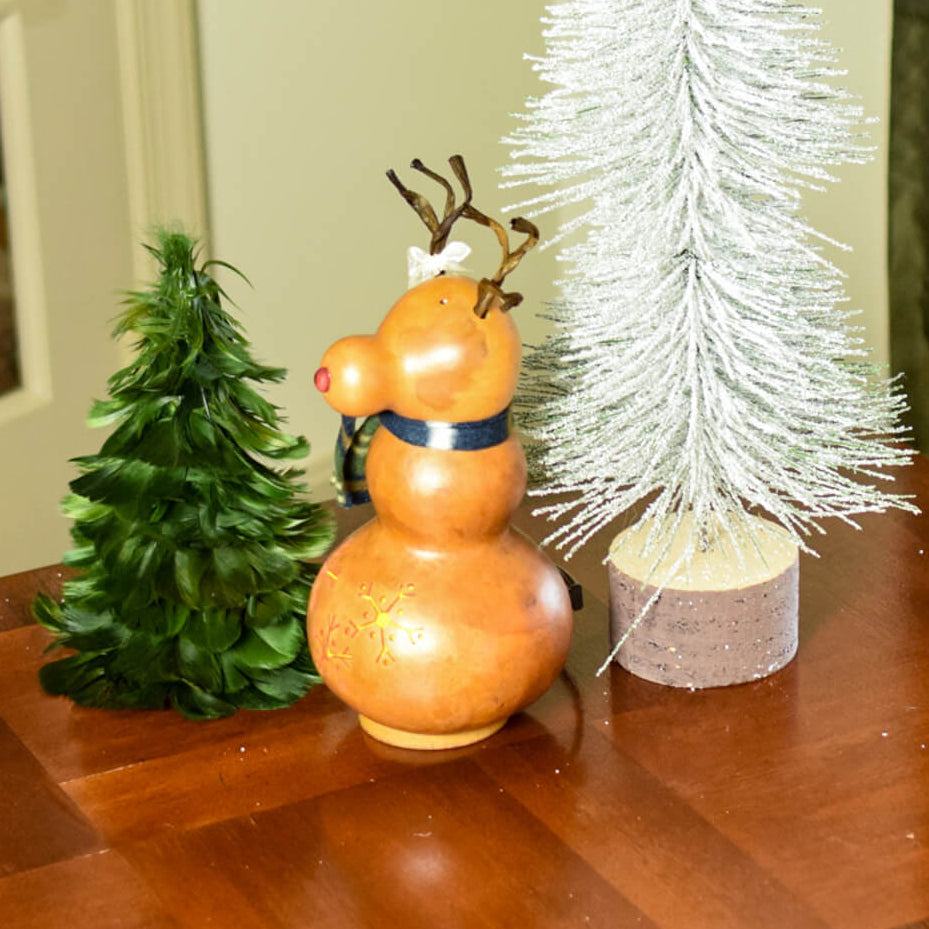 Reindeer Gourd Sculpture-Dancer