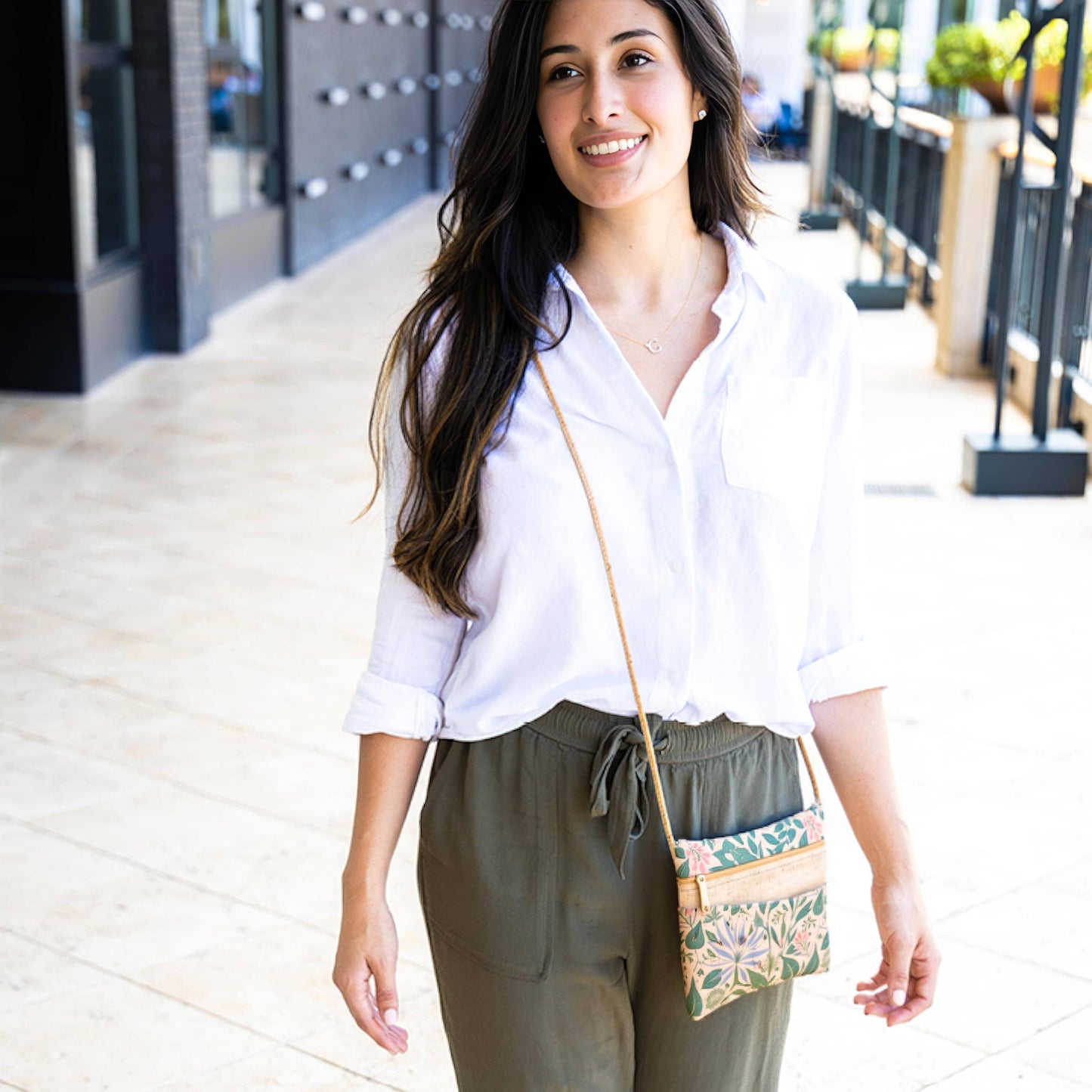 Cork Crossbody Bag | Lush Botanicals