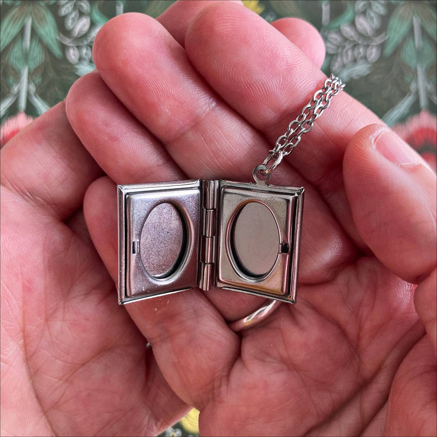 Book Locket-Winnie the Pooh