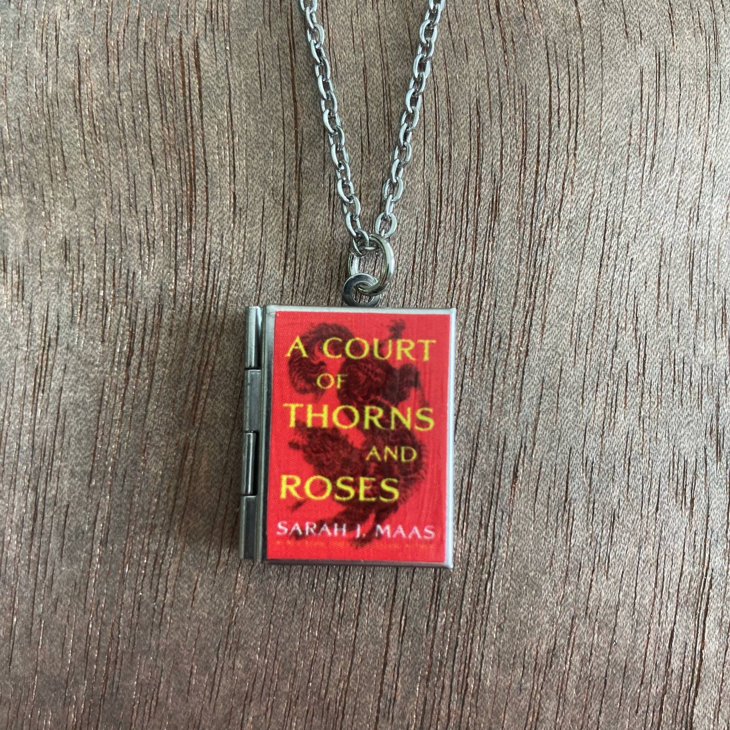Book Locket-A Court of Thorns and Roses