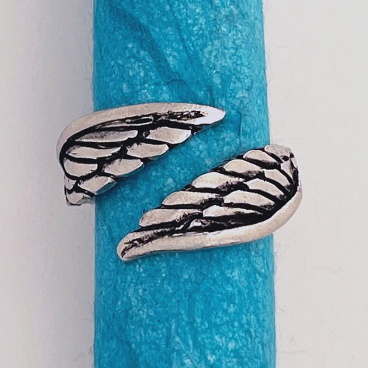 Angel Wings Adjustable Ring